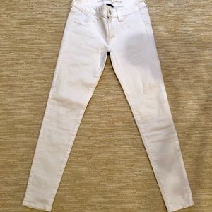 American Eagle super stretch white jeans